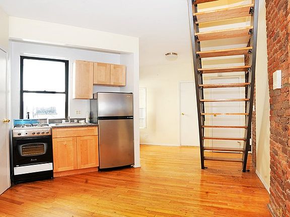 3rd image of 280 Mulberry St APT 6D