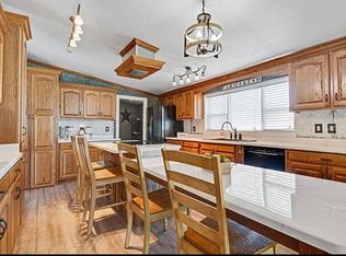 20950 Moonlight Rd, Gardner, KS 66030