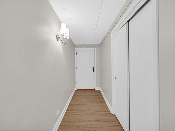 5th image of 225 E Wing St APT 302