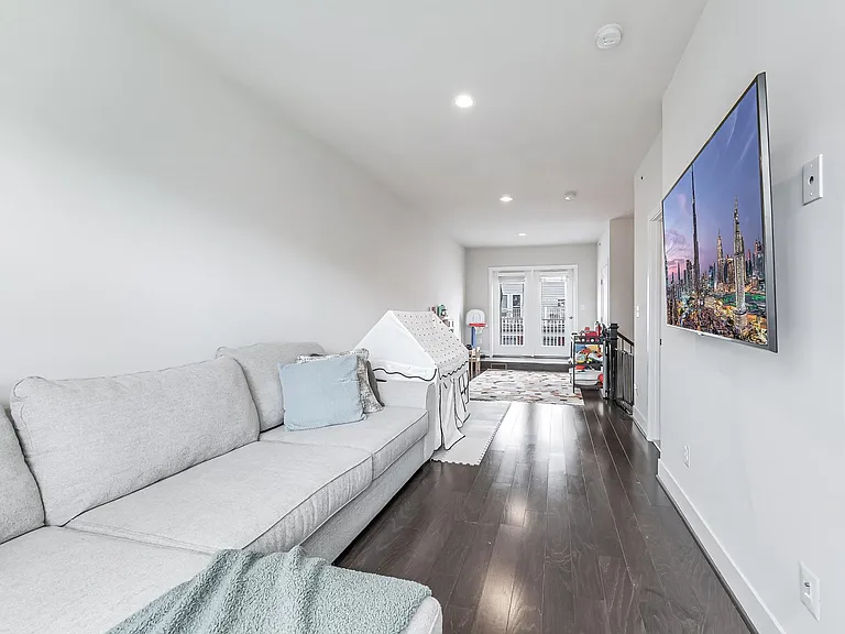 11692 Sunrise Square Pl — Photo 40