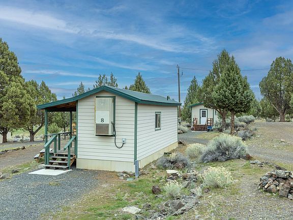 3rd image of 85678 Resort Ln