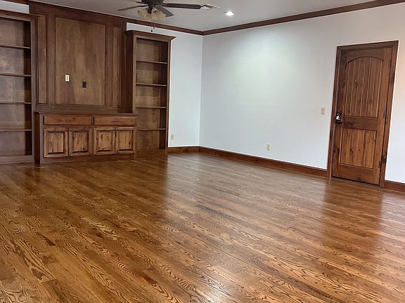 4th image of 5505 NW 130th St