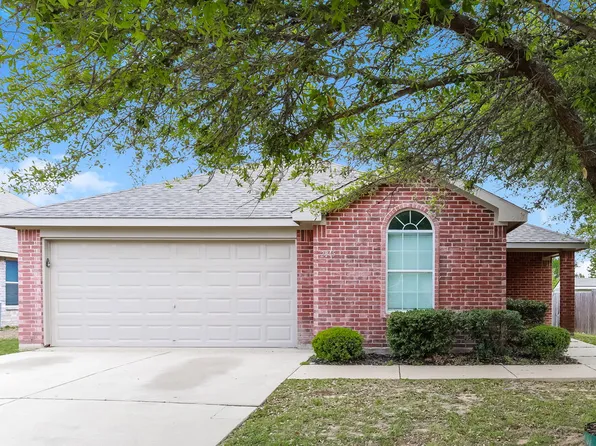 2945 Stockton St, Denton, TX 76209