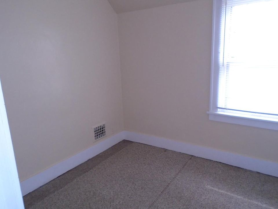 back bedroom