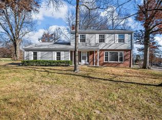 220 Creve Coeur Ave, Ballwin, MO