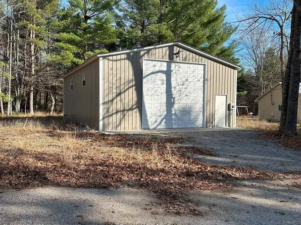 1966 Poplar Dr NE, Kalkaska, MI 49646