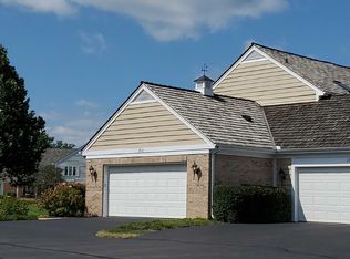 1310 Shire Cir, Palatine, IL 60067