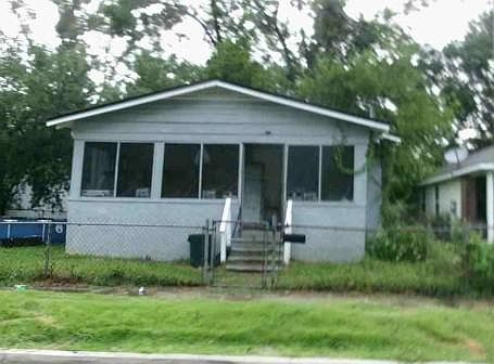 1st image of 1409 W 21st St