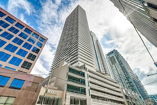 2221 Yonge St #5703 Photo 1