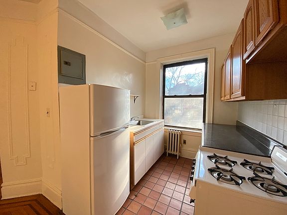 2nd image of 35-01 21st Ave #2F