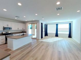 1627 Village Green Way, Beaumont, CA 92223