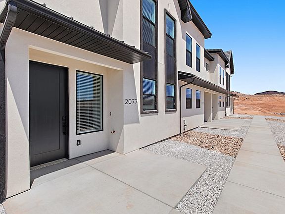 2nd image of 1095 W Albertine Ln