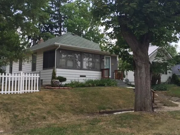 2531 Overhill Rd, Jackson, MI 49203