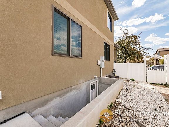 3rd image of 13619 S Annaberg Way