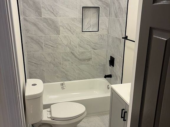 2nd image of 137 W Washington Ln #2