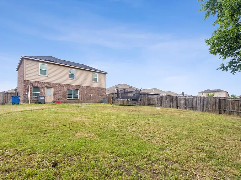 341 Magnolia Dr — Photo 26