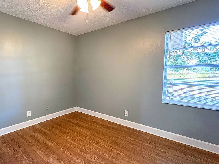 5855 S 37th St #5857 — Photo 12