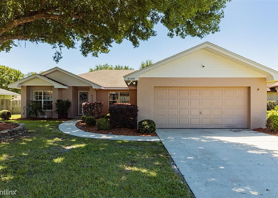1st image of 2109 Jonathan Ln