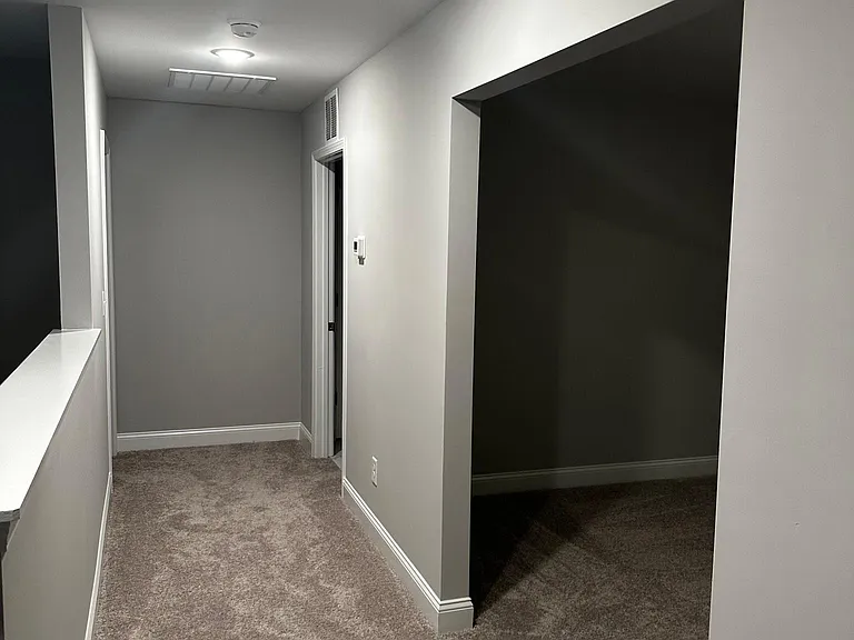 103 Solomon Dr — Photo 16