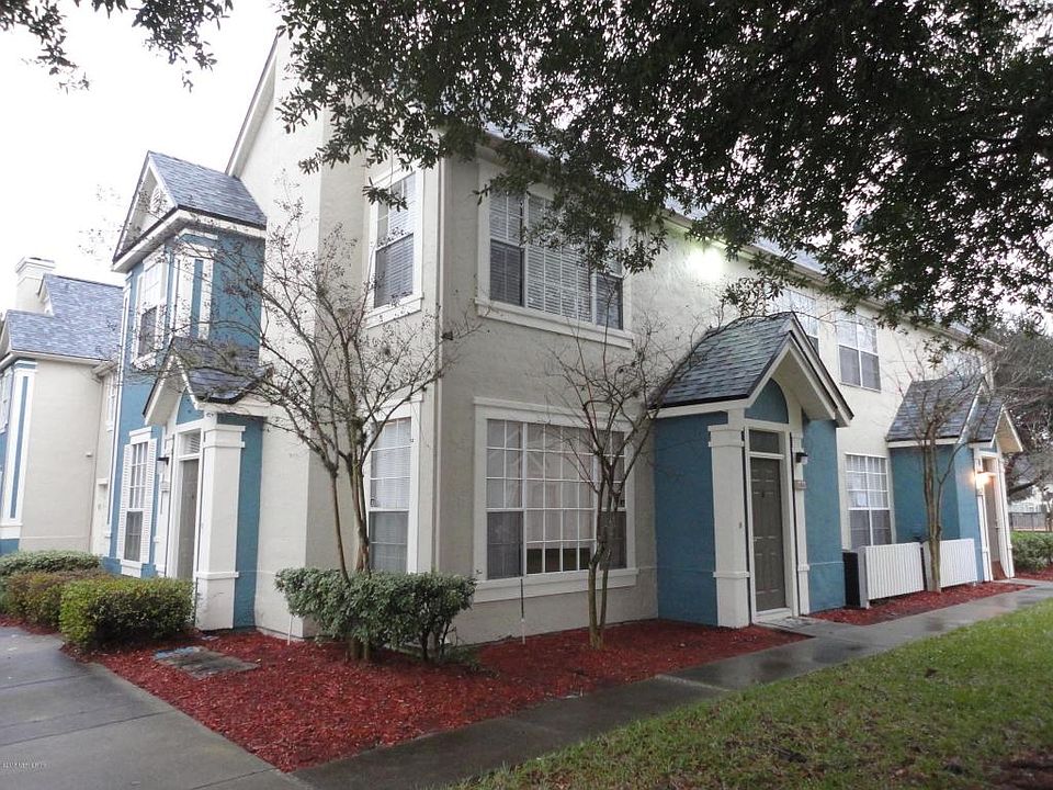 1st image of 13703 N Richmond Park Dr #1603