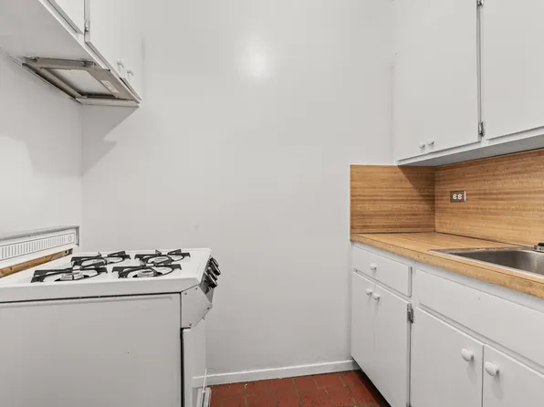 120 East 36th Street image 8 of 9