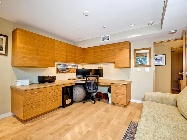 1052 Anchorage Ln — Photo 22