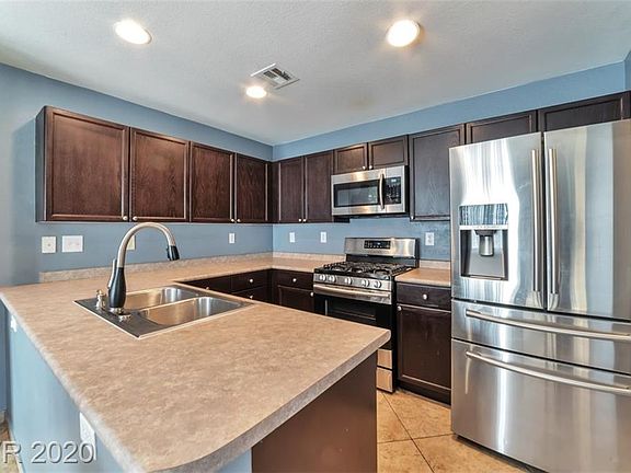 4th image of 9049 Tailor Made Ave