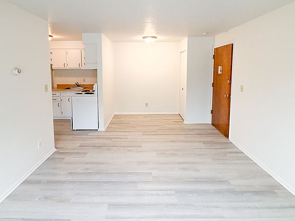 3rd image of 14257 Lorain Ave #14