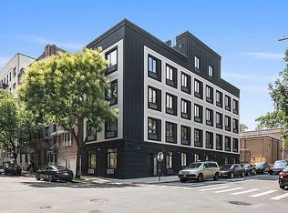 22 E 212th St #1A, Bronx, NY 10467