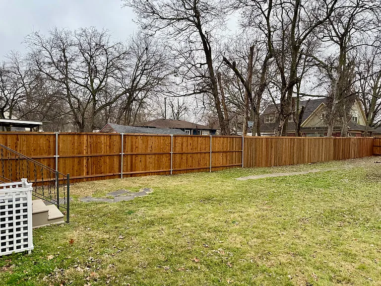 1505 N College St — Photo 39