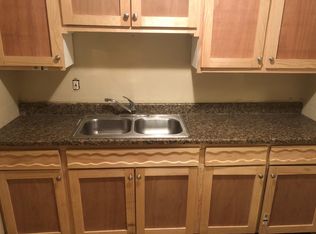 711 27th St #17, Galveston, TX 77550