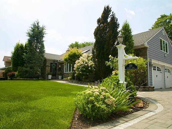 2nd image of 148 Harbor Ln