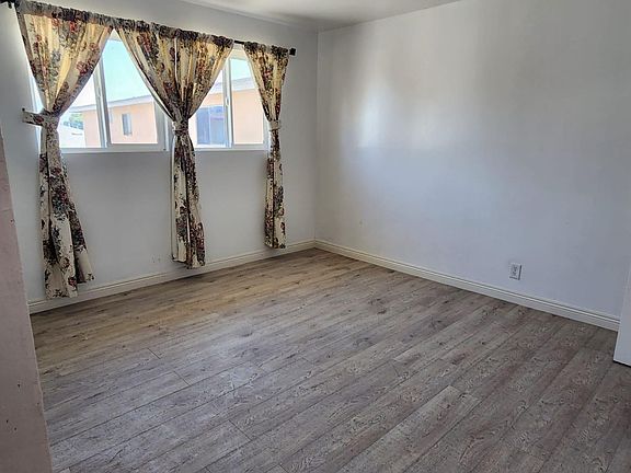 5th image of 11107 Kauffman St APT D