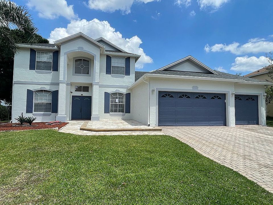 1st image of 10043 Chatham Oaks Ct