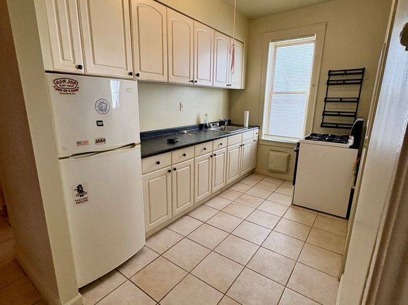 531 82nd St APT 2