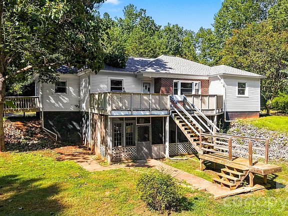 3rd image of 3436 Cannon Ridge Rd