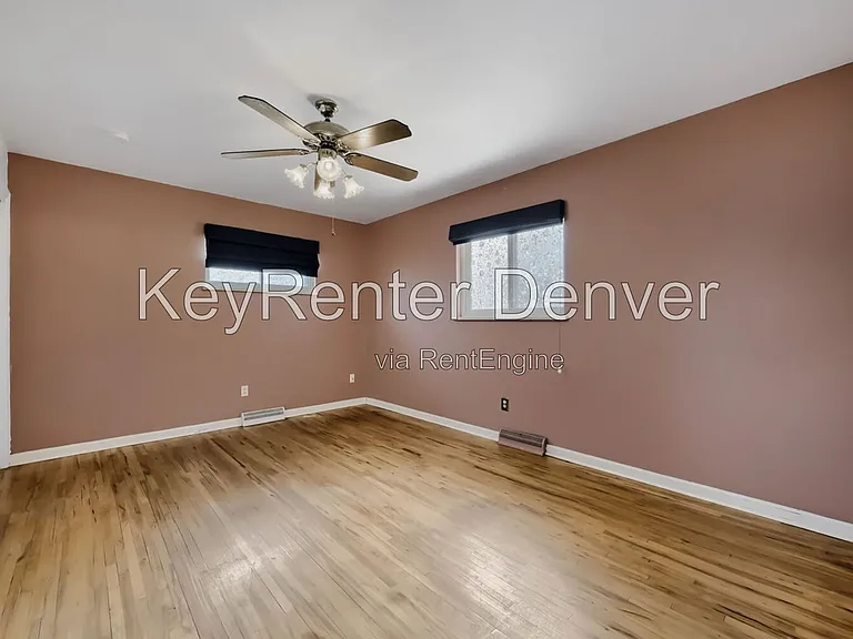 6313 Pierson St — Photo 15