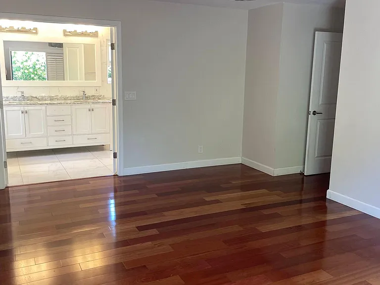 541 Tioga Ct — Photo 24