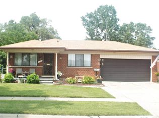 11631 Herbert Ave, Warren, MI 48089