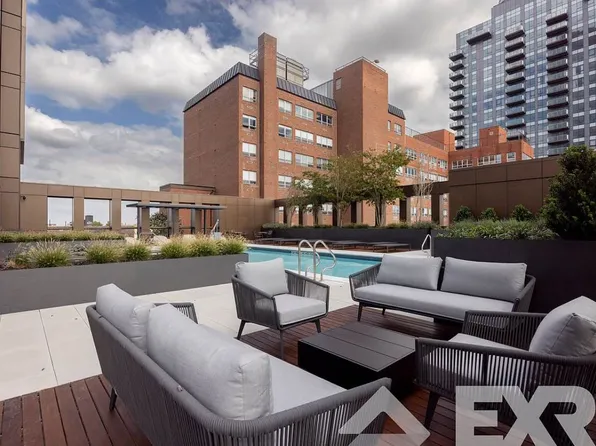 2230 Cropsey Avenue image 41 of 59