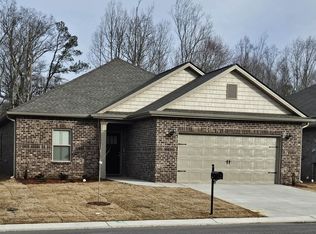 1804 Loebner Ln, Cullman, AL 35055