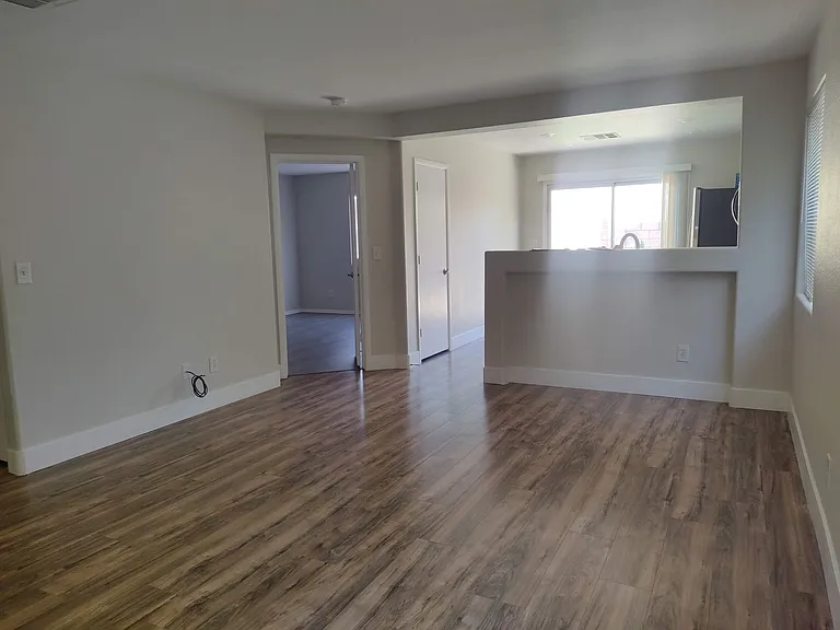520 Bernini St — Photo 5
