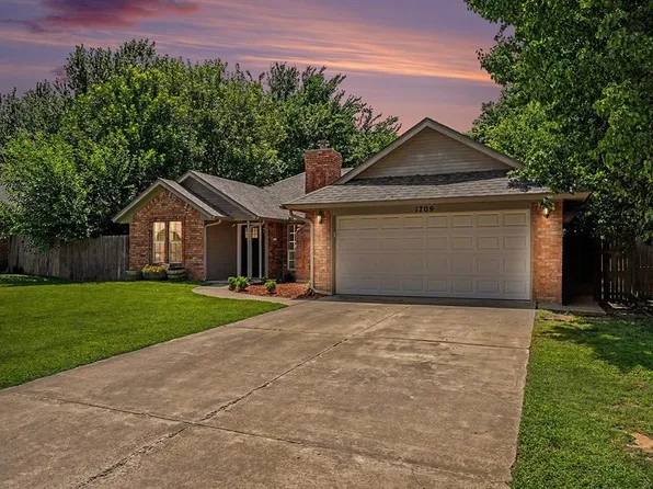 1709 Overland Trl, Choctaw, OK 73020