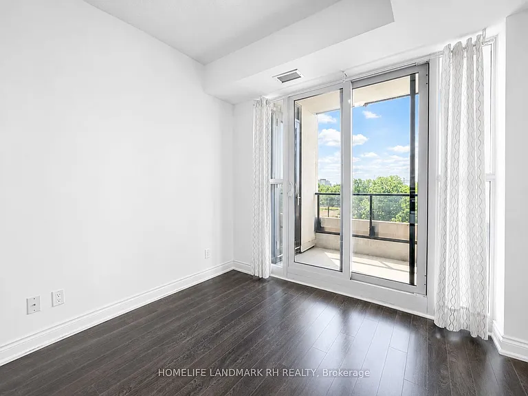 99 S Town Centre Blvd #311 — Photo 16