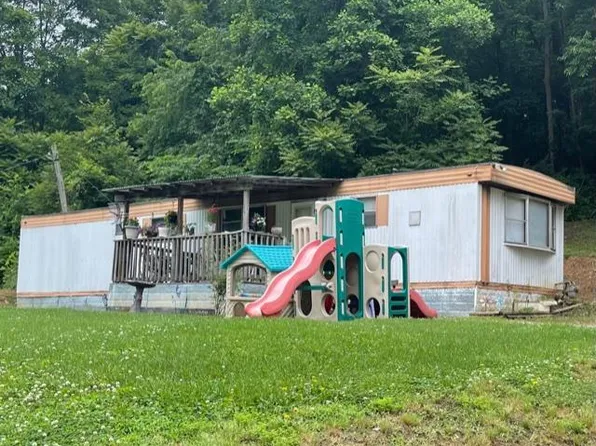 3485 Pleasant Ave, Portsmouth, OH 45662