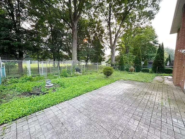 1353 Myron Dr #LOWER — Photo 50