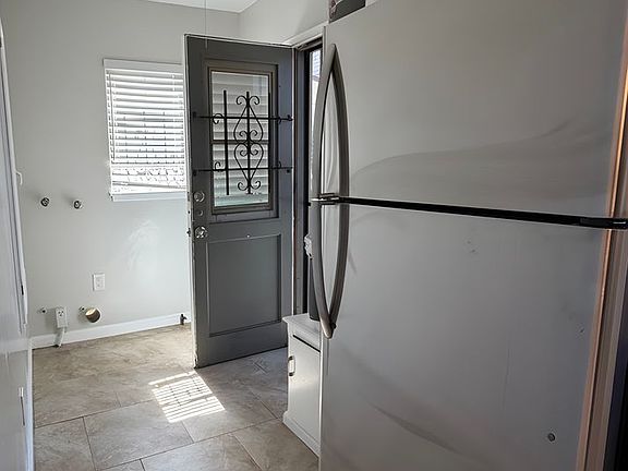 5th image of 6601 Crenshaw Blvd APT 5