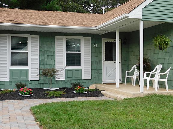 2nd image of 54 Birchwood Dr #50