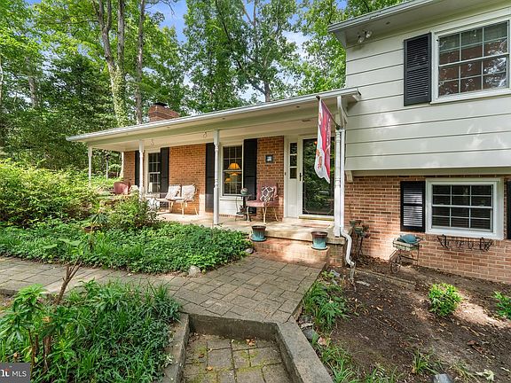 2nd image of 14 Caisson Way