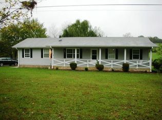9241 Snow Hill Rd, Ooltewah, TN 37363